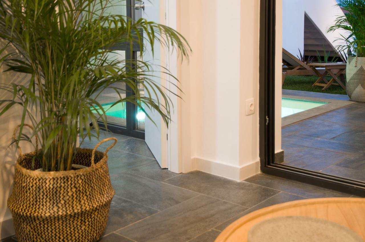 Thea Suites Potidea Nea Poteidaia Exterior foto